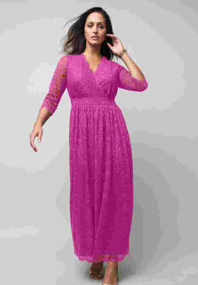 Stretch Lace Maxi Dress image number 0