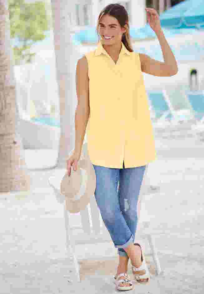 Perfect Sleeveless Shirt image number 4