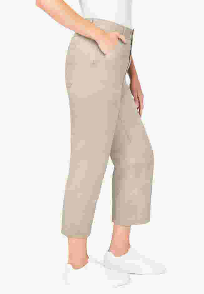 Carpenter Denim Capri image number 2