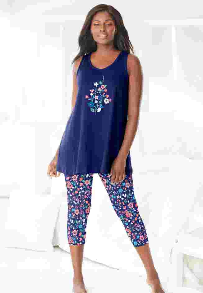 Scoopneck Tank & Capri Legging PJ Set  image number 4
