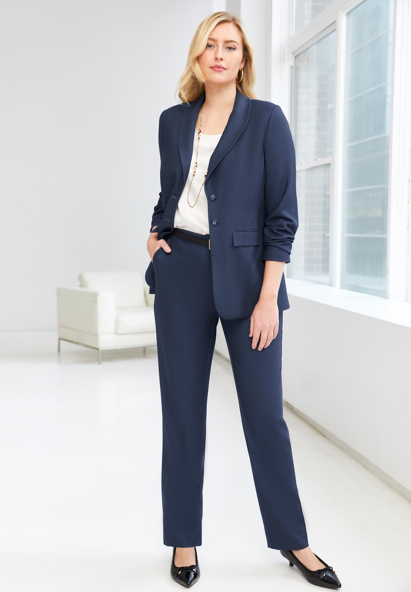 2-Piece Stretch Crepe Single-Breasted Pantsuit image number 0