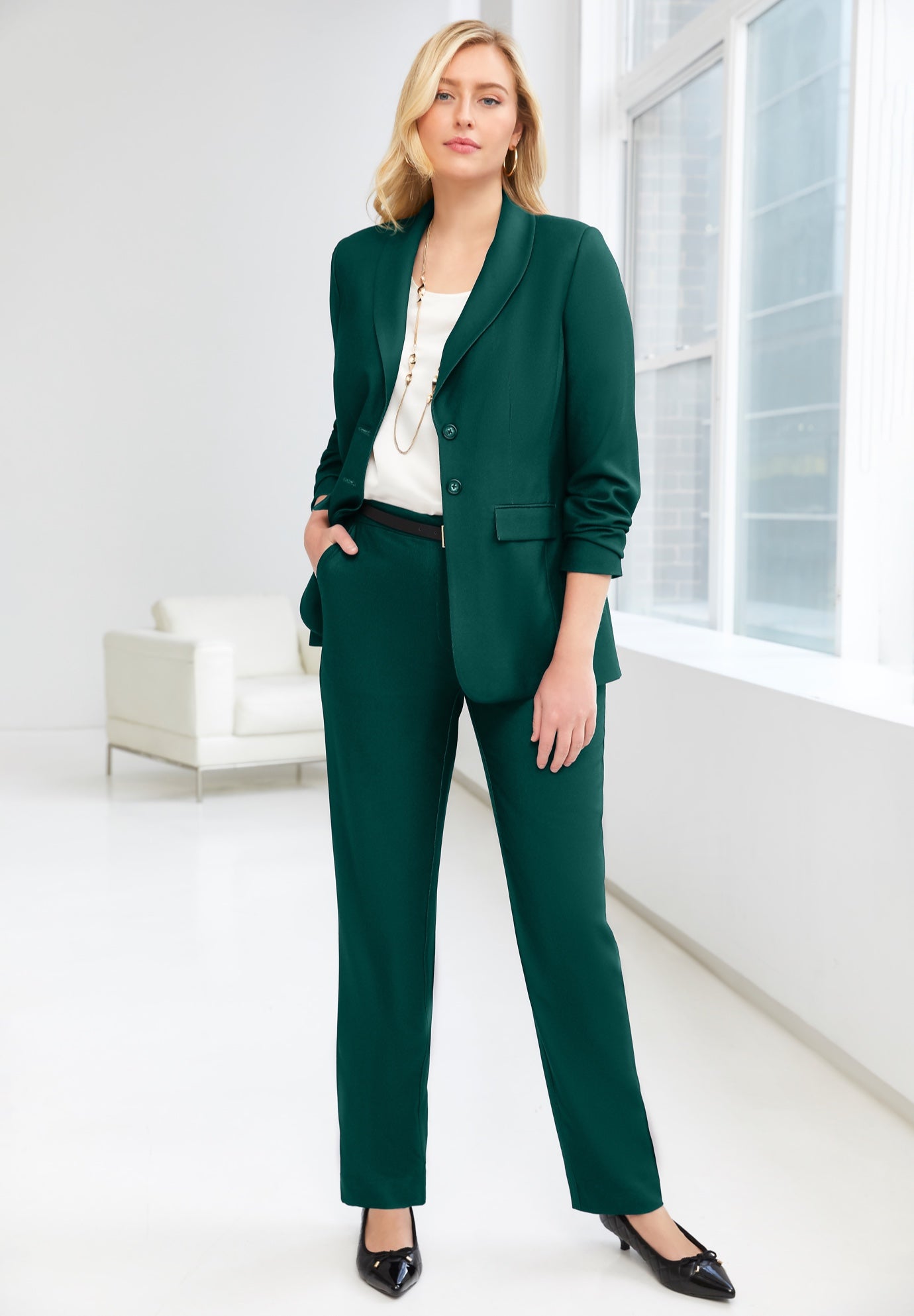 2-Piece Stretch Crepe Single-Breasted Pantsuit image number 0