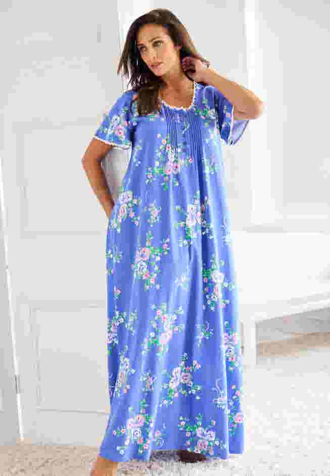 Long Pintuck Knit Gown image number 3