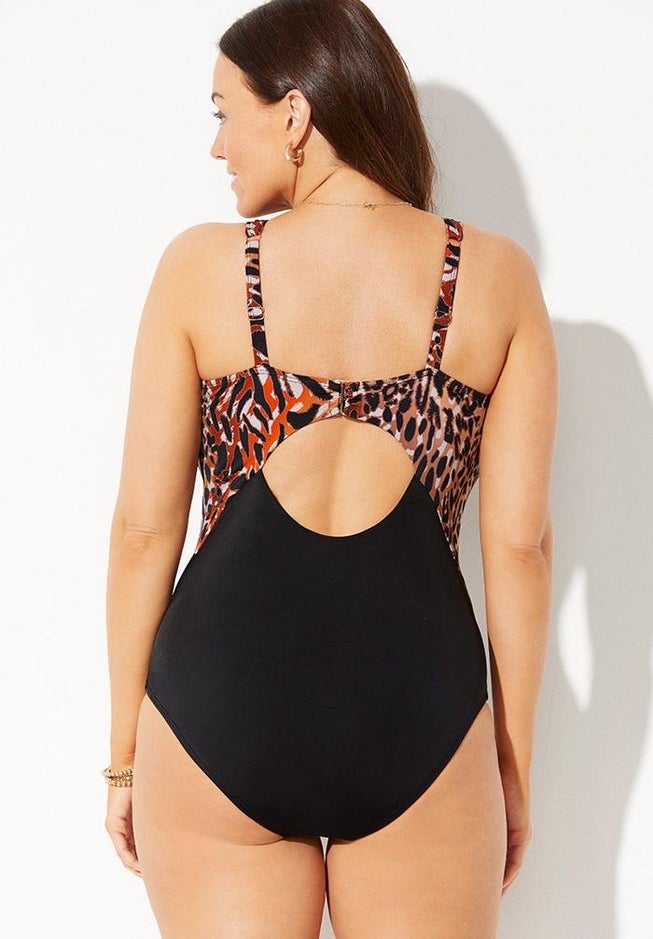Center Ring Plunge One Piece Swimsuit image number null