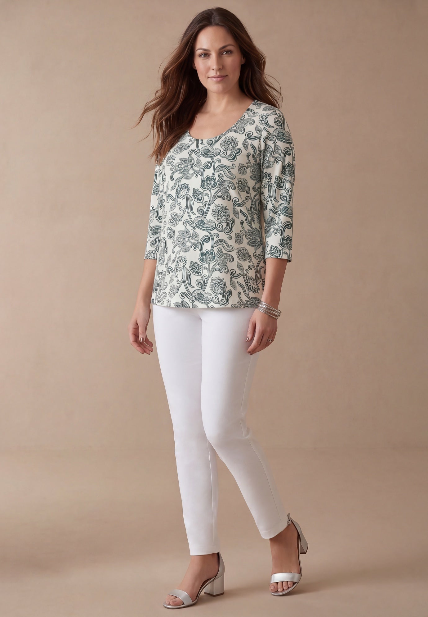 Stretch Cotton Scoop Neck Tee image number 0