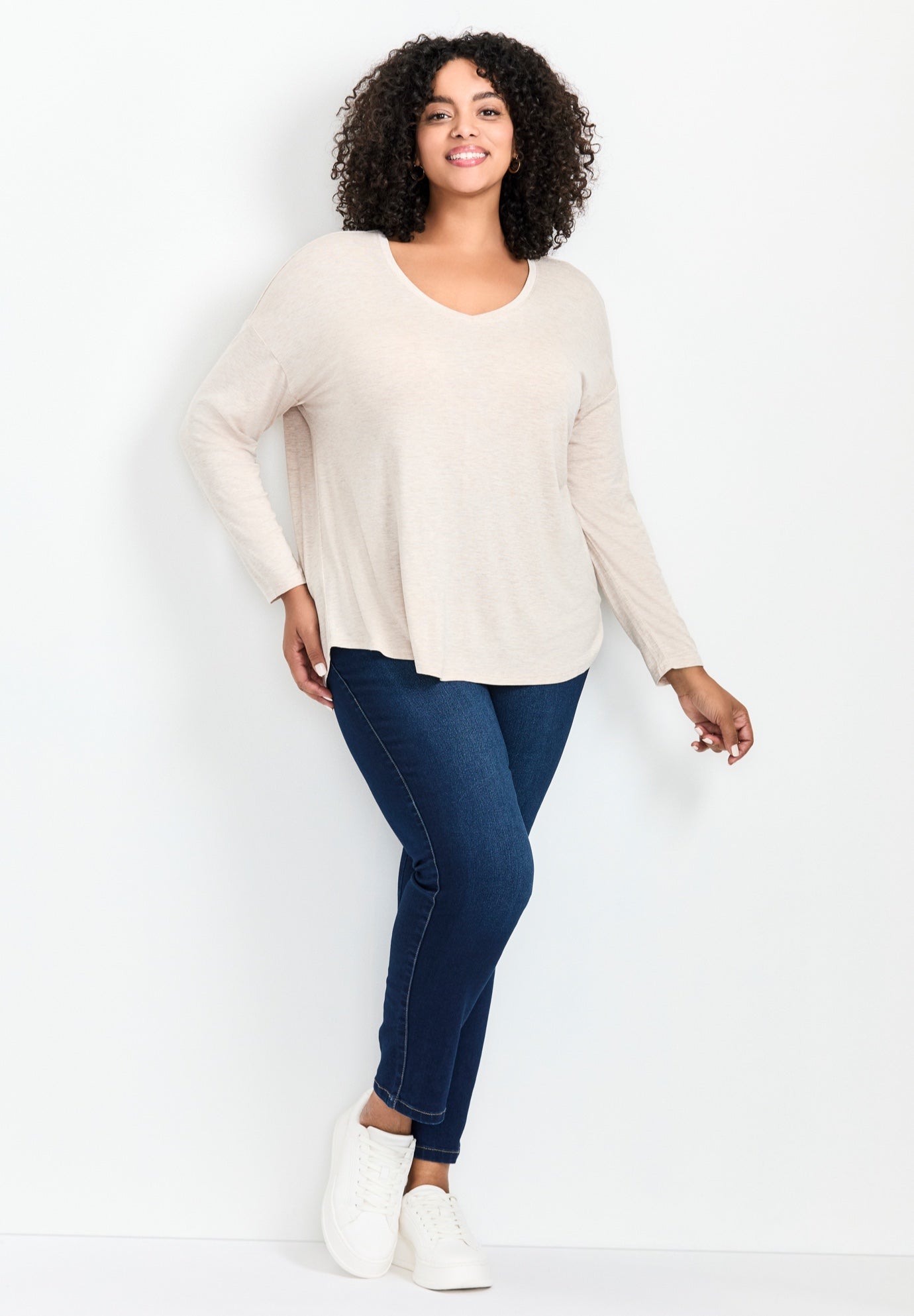 Taya Essential Top image number 3