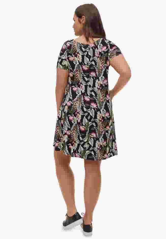 Short Sleeve A-Line Knit Dress image number 1