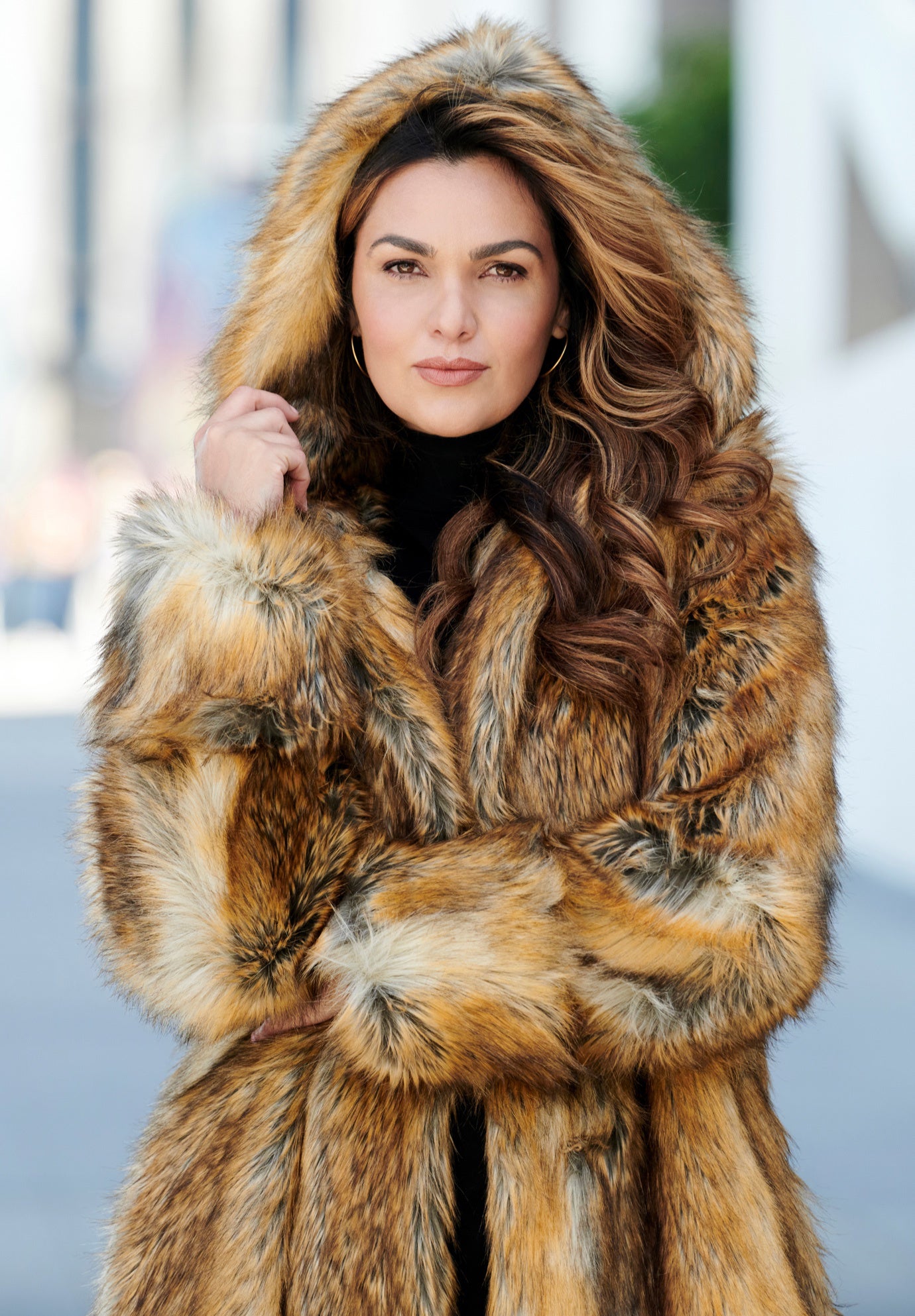 Herlipto  Faux Fur Coat Mサイズ Stephanie Long Faux-Fur Coat | GUESS