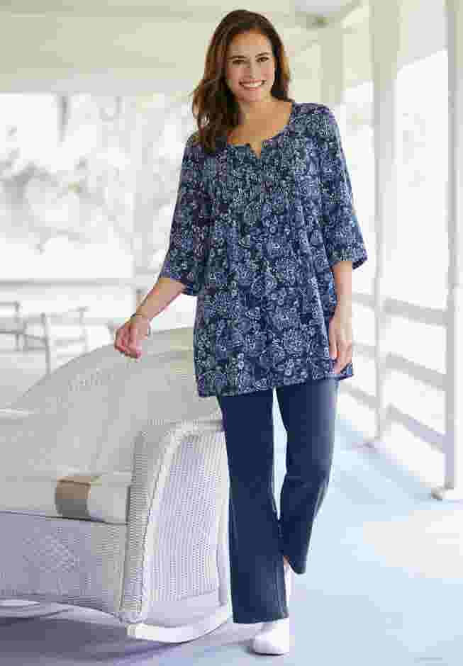 7-Day Three-Quarter Sleeve Pintucked Henley Tunic image number 8