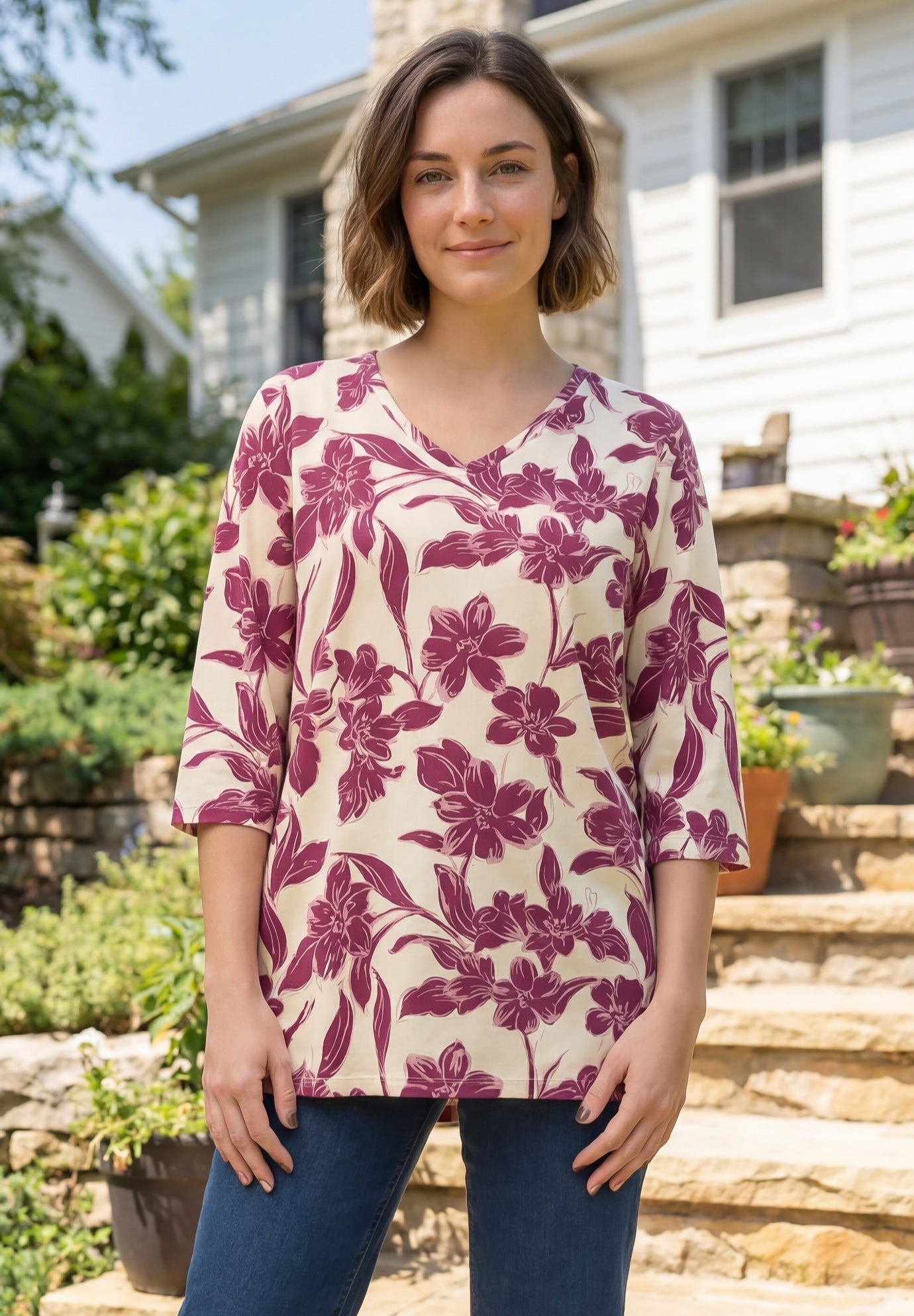 Perfect Printed Three-Quarter-Sleeve V-Neck Tunic image number 0