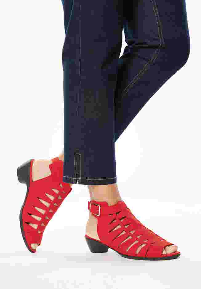 The Kadie Shootie image number 9