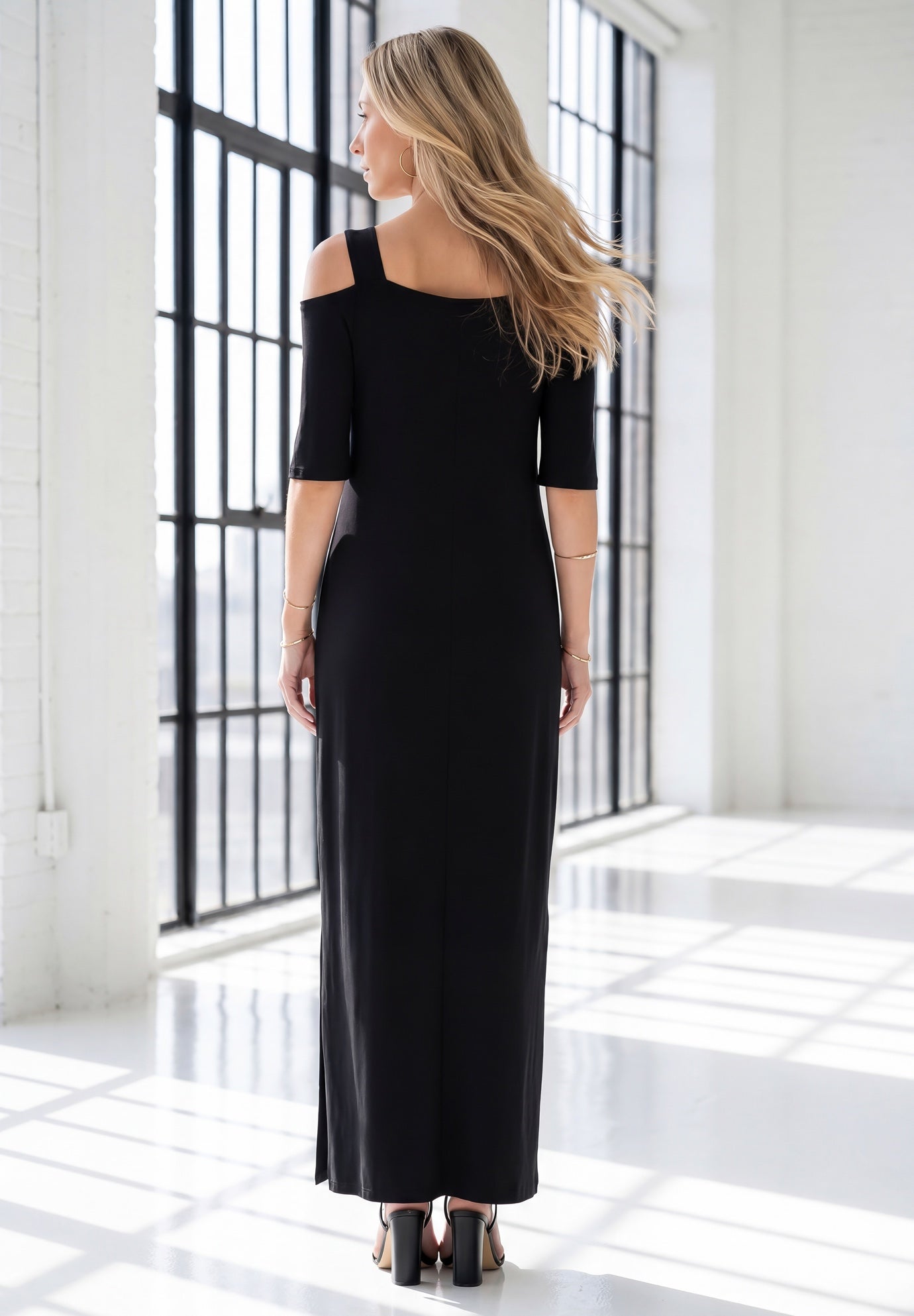 Plus Size Cold Shoulder Maxi Dress image number 3