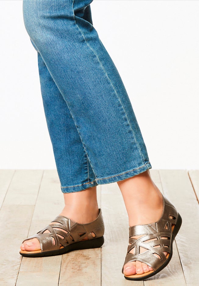 The Nyla Gladiator Sandal image number 5