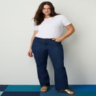 Curvie Fit Boyfriend Jeans image number null