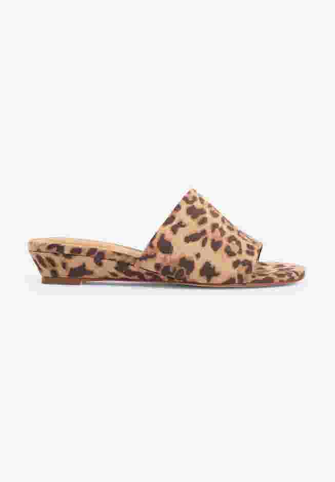 The Capri Slip On Mule image number 3