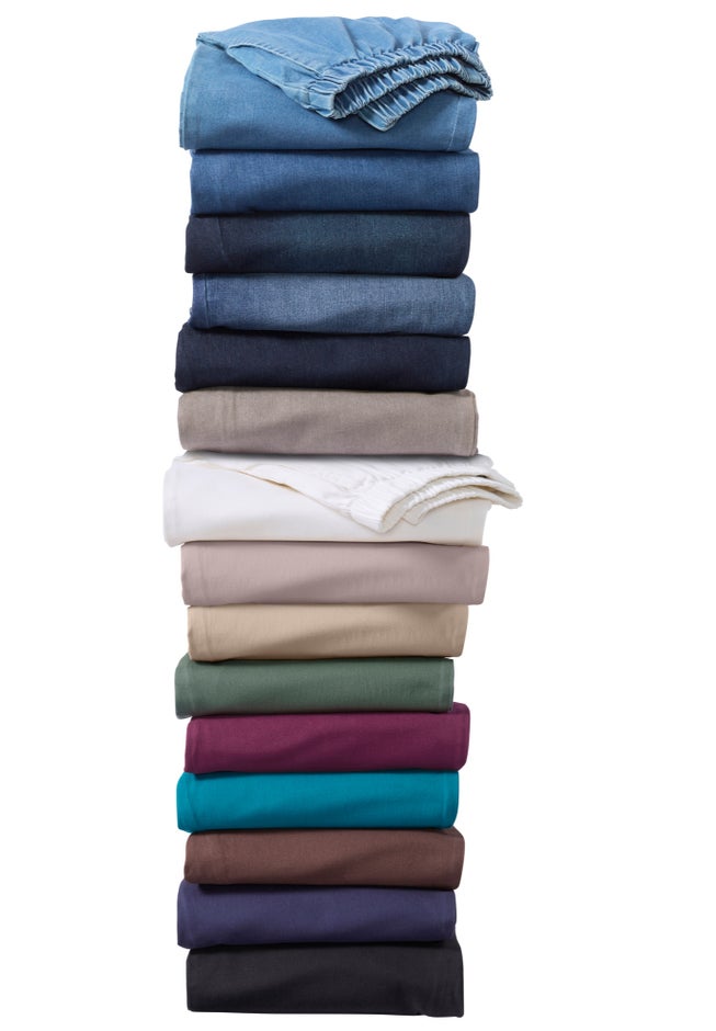 Straight Leg Fineline Pull-On Stretch Denim Jeans image number 4