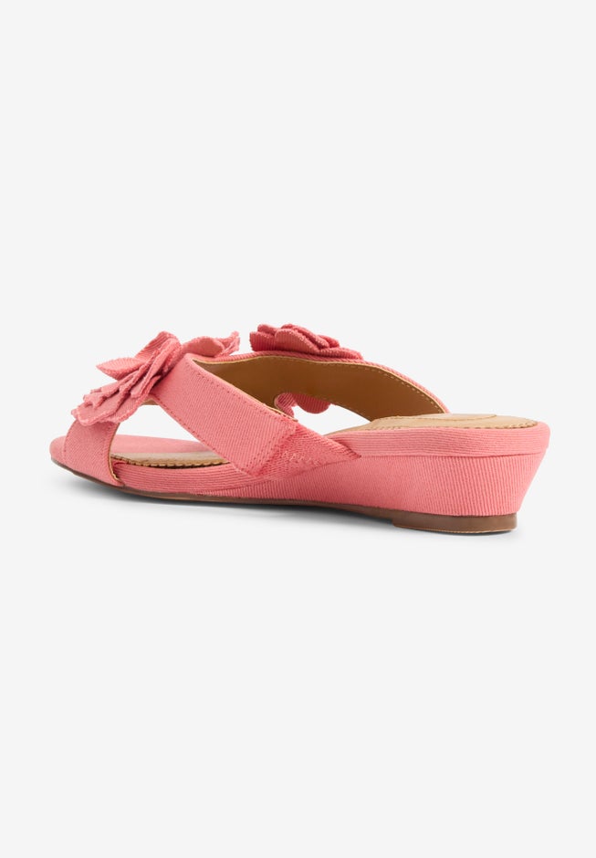 The Carmen Slip On Mule image number 1