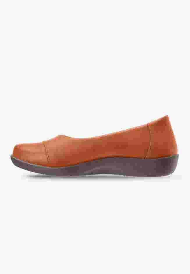 The Gab Slip On Flat image number 3