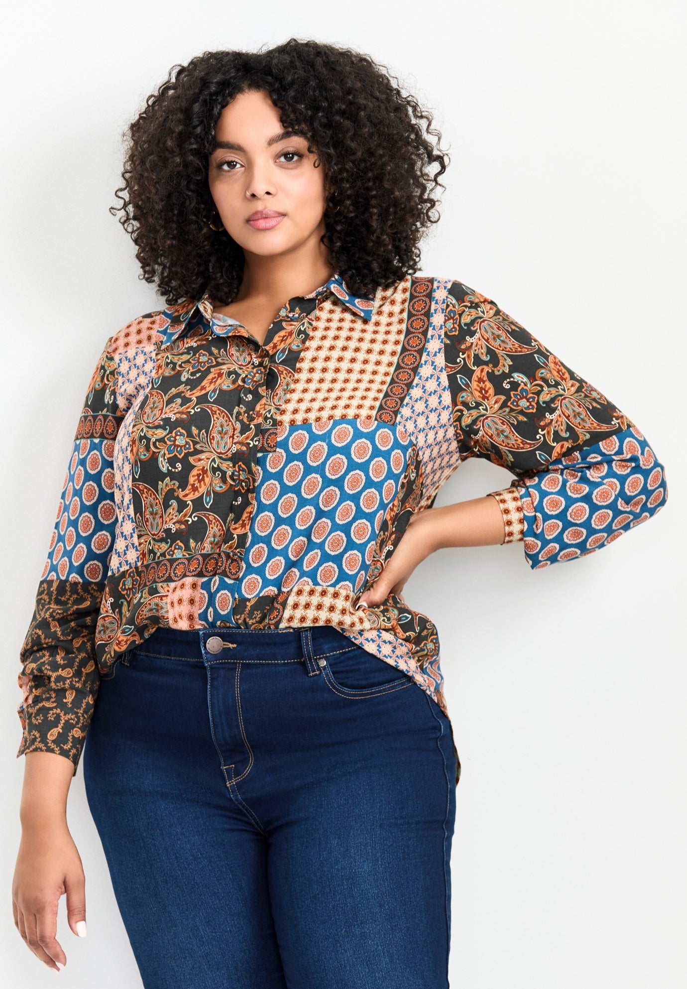 Allure Relaxed Shirt image number 3
