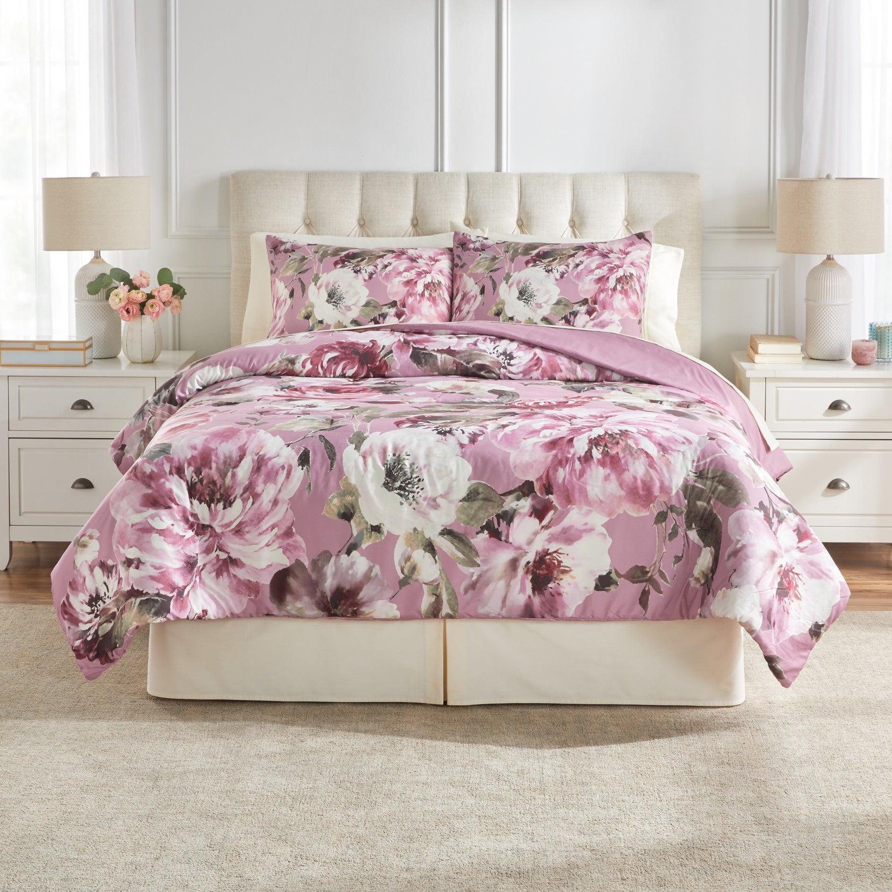 Eleanor Comforter Set image number 0