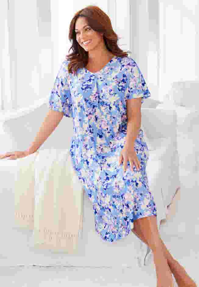 Mid Length Gown image number 4