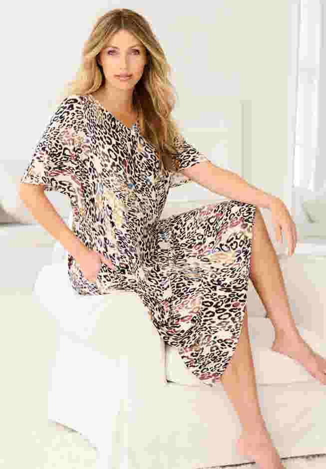 Mid Length Gown image number 5