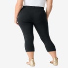Plus Size Essential Stretch Capri Legging image number null