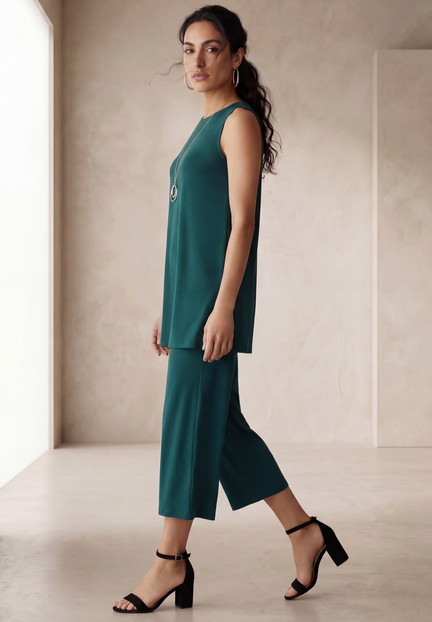 Stretch Knit Tunic Tank image number 2