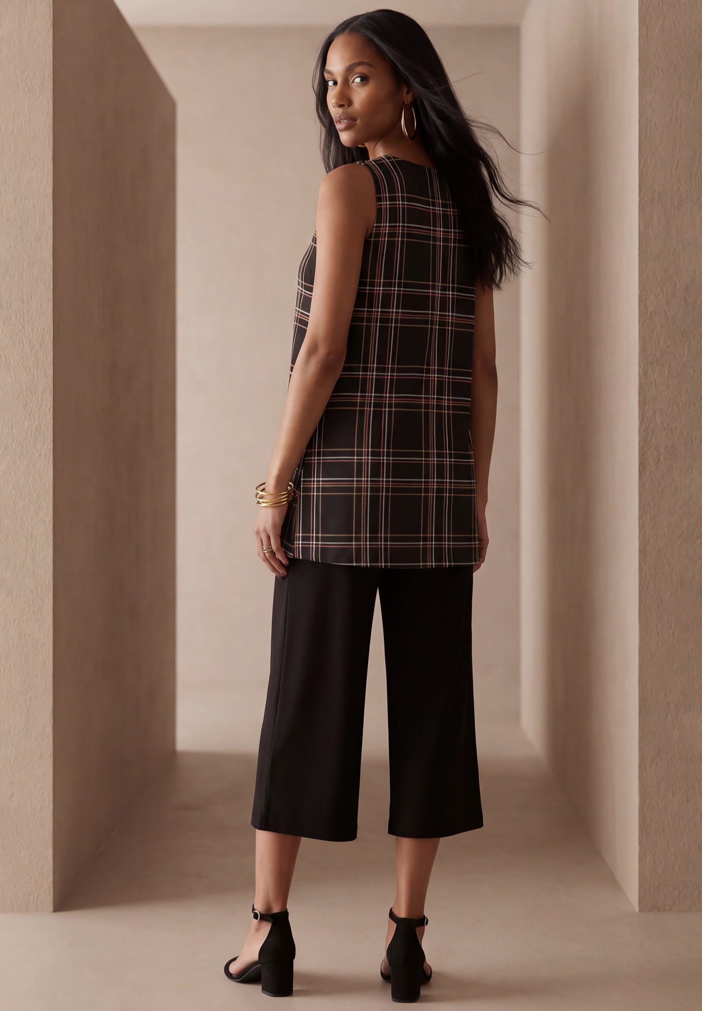 Stretch Knit Tunic Tank image number 1