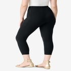 Side-Pocket Essential Capri Legging image number 1