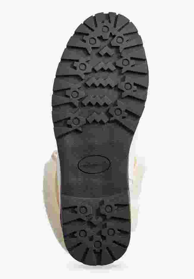 The Arctic Bootie  image number 2