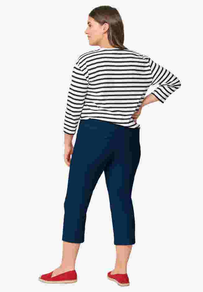 Seamed Capris image number 1