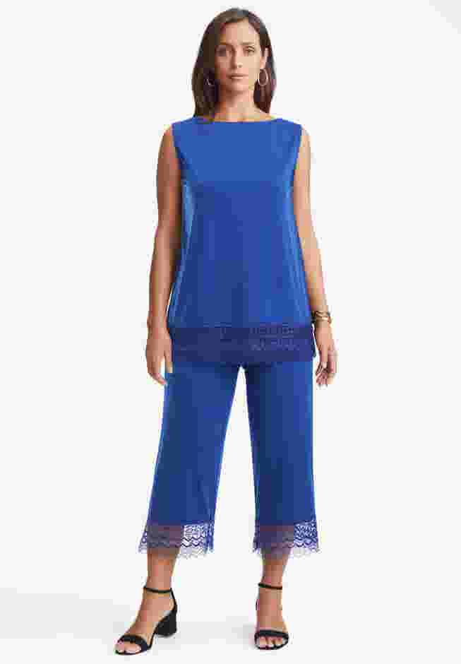 2-Piece Stretch Knit Lace Trim Crop Set image number 0