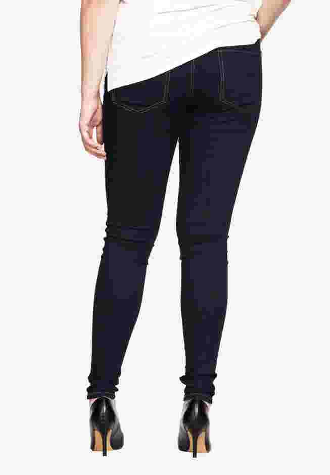 4-Pocket Stretch Jeggings image number 2