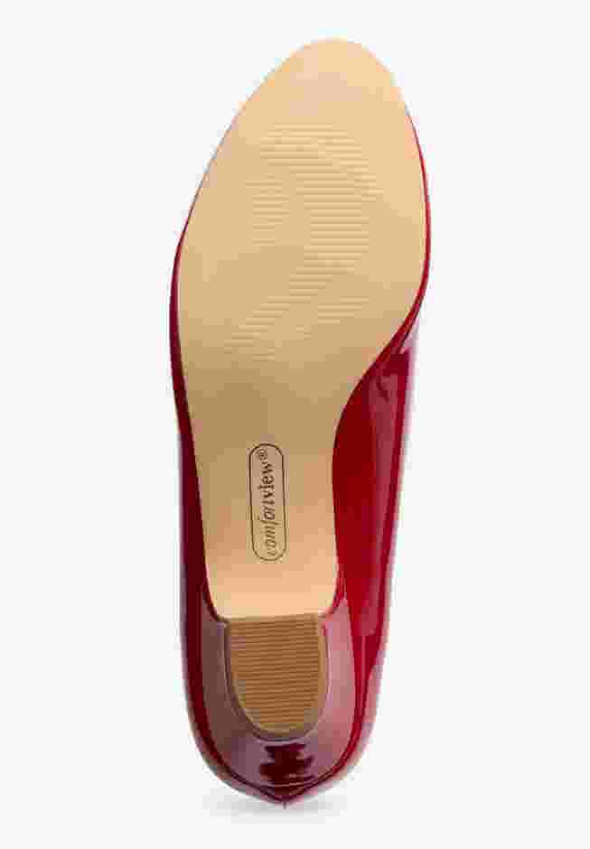 The Vida Slip On Pump image number 2