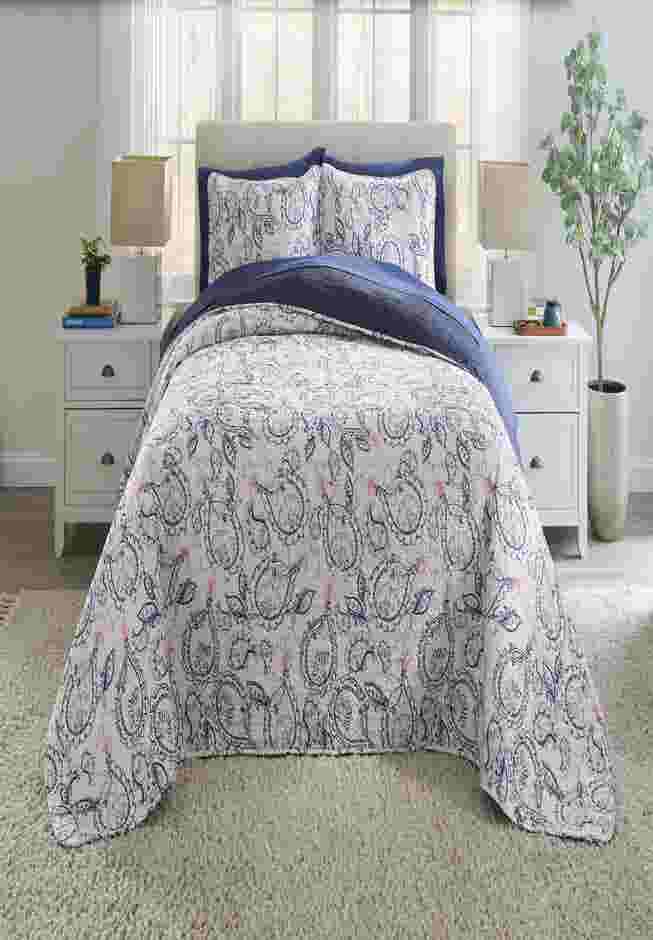 BH Studio Reversible Quilted Bedspread image number 0