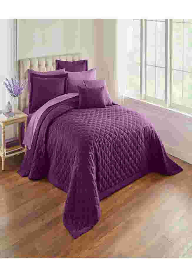 BH Studio Reversible Quilted Bedspread image number 0