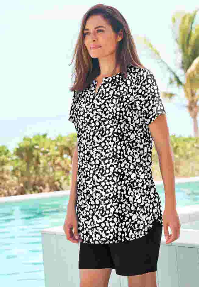 Split-Neck Short Sleeve Swim Tee with Built-In Bra image number 2