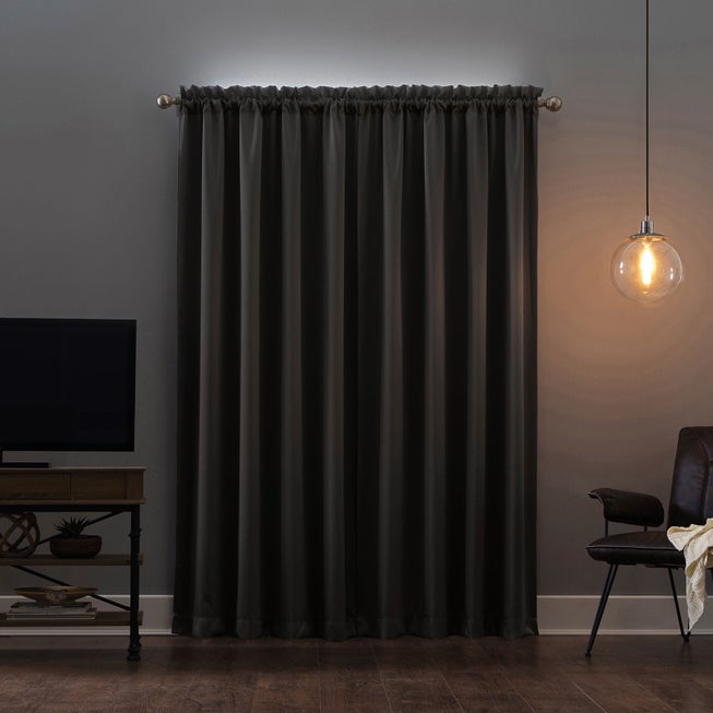 Sun Zero™ Oslo 100% Blackout Rod Pocket Panel image number 1