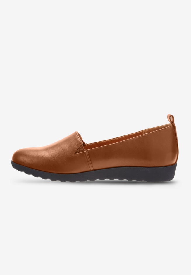 The June Slip On Flat image number 3
