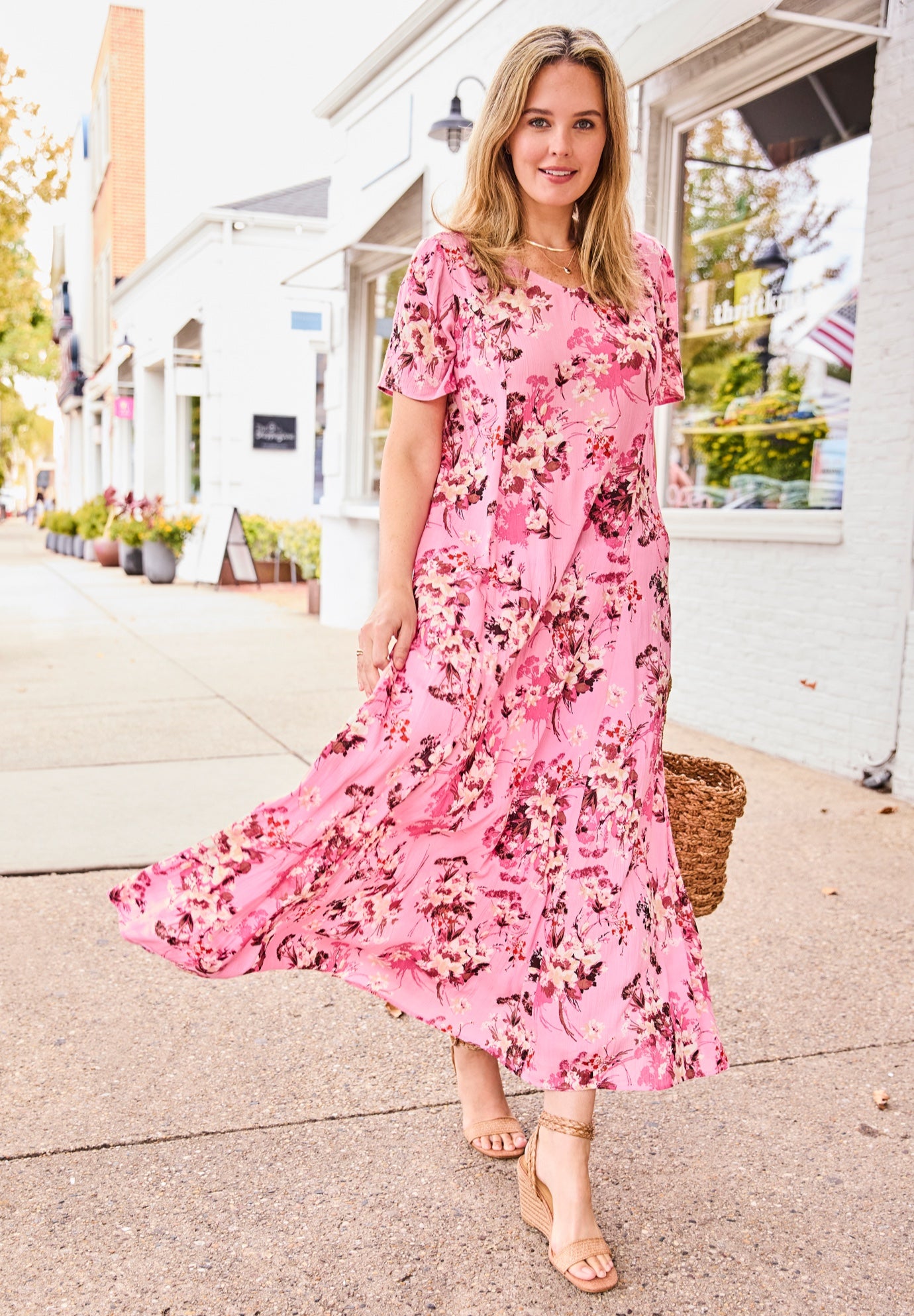 Short-Sleeve Crinkle Dress image number 0