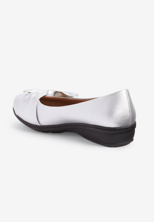 The Pamela Slip On Flat image number 2
