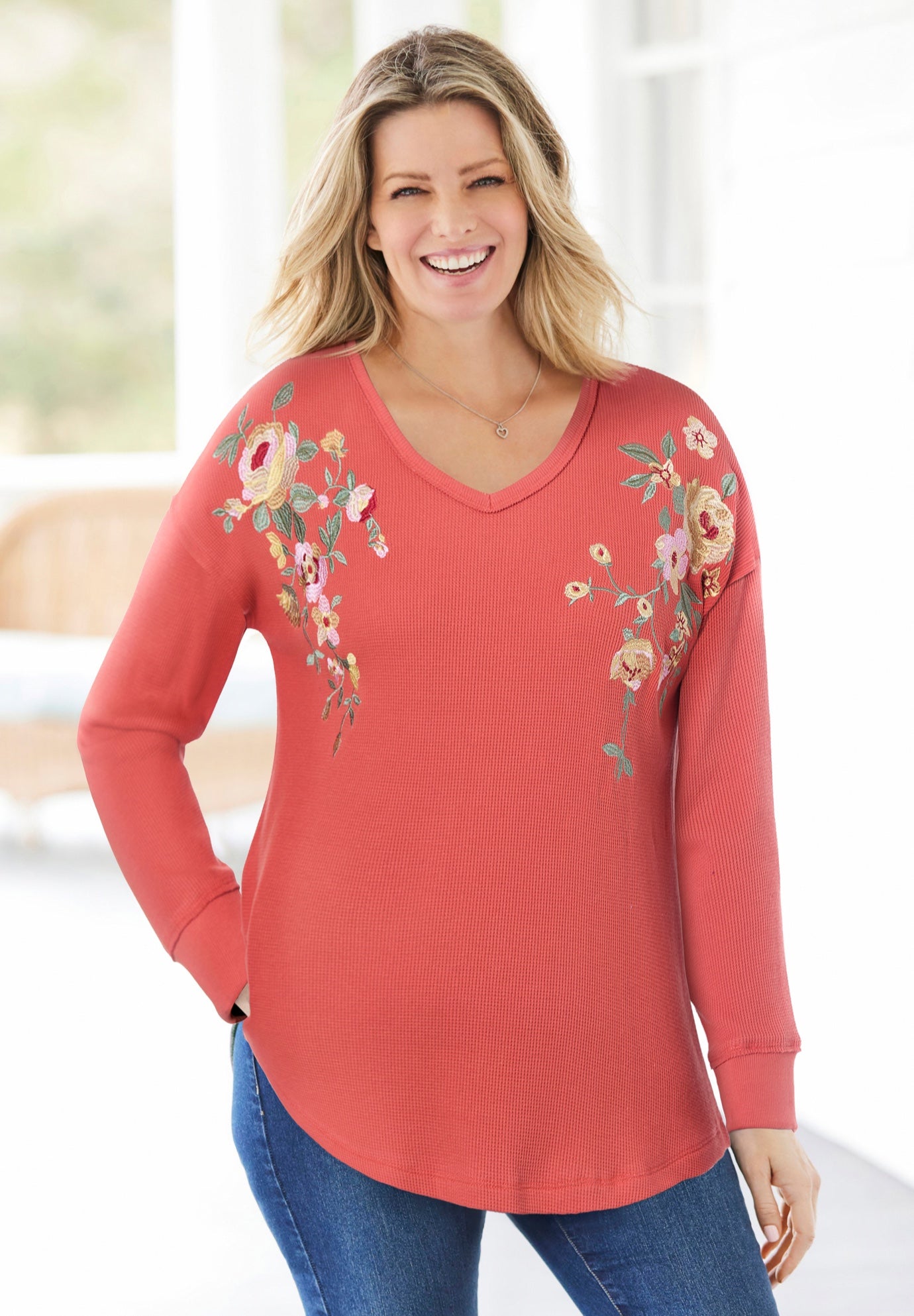 Waffle Thermal V-Neck Tee image number 0