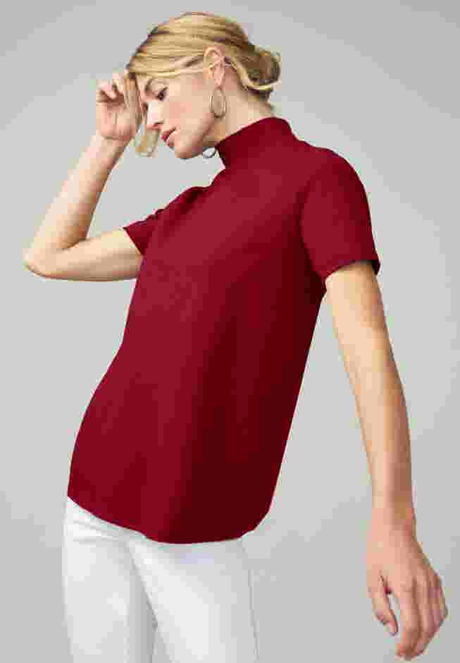 Short Sleeve Mock Neck image number 1