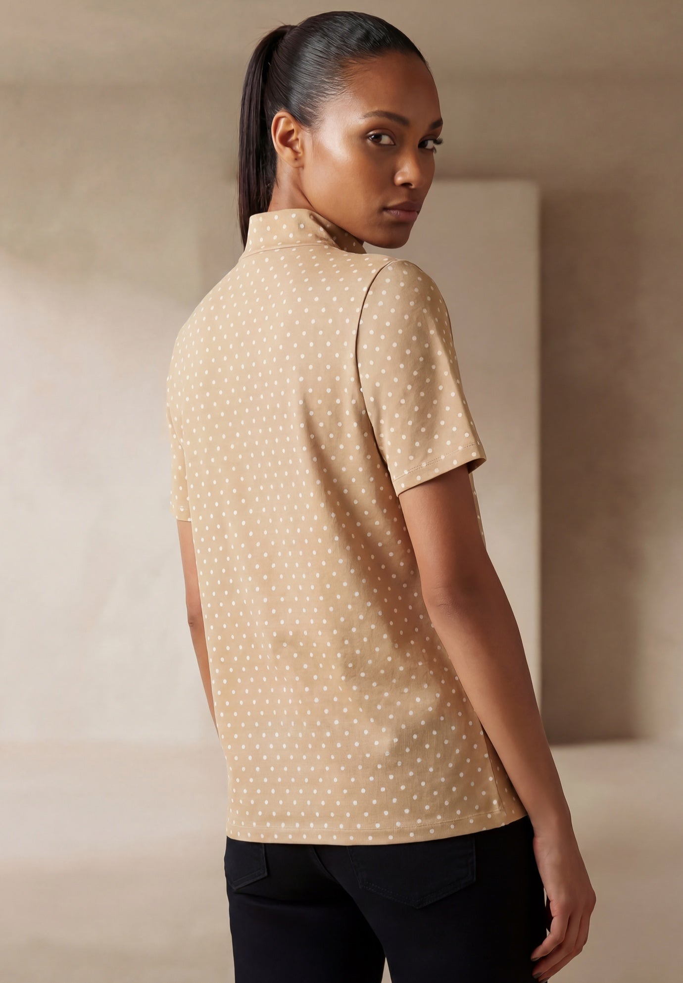 Short Sleeve Mock Neck image number 1