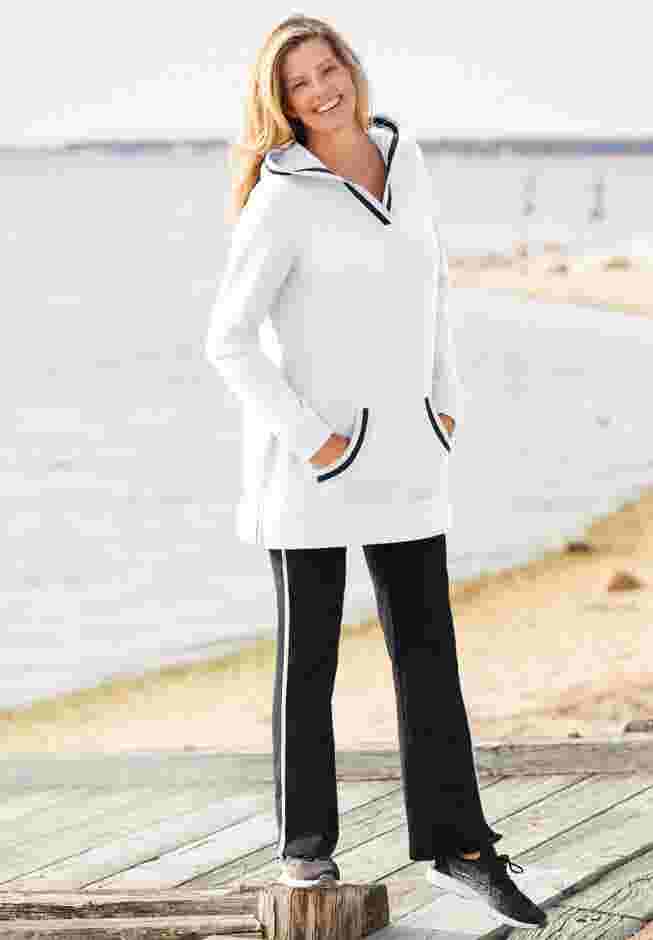 V-NECK HOODIE SWEATSHIRT image number 8