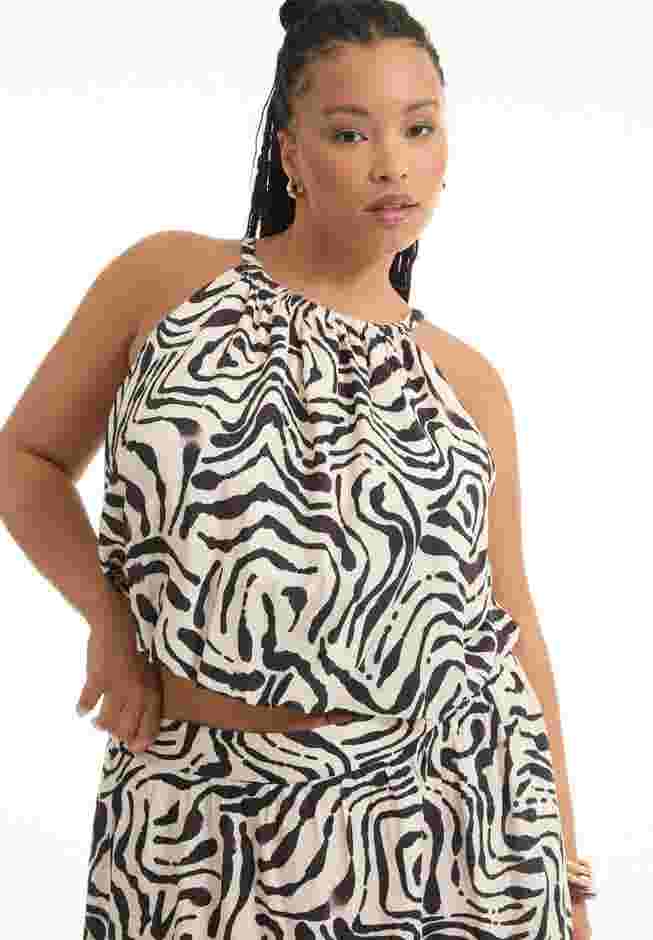 Patterned Cropped Halter Top image number 2