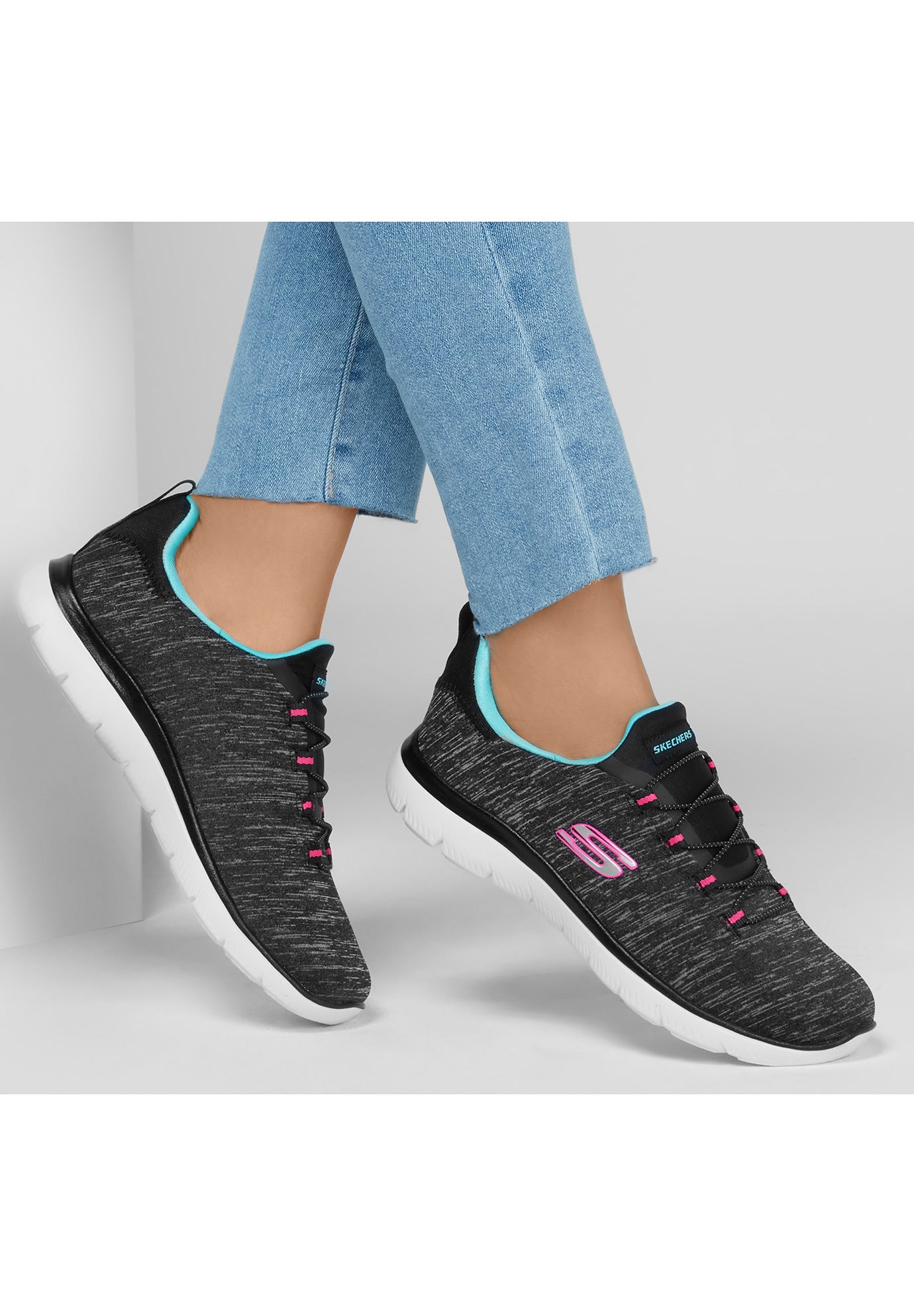 The Summits Quick Getaway Sneaker image number 0