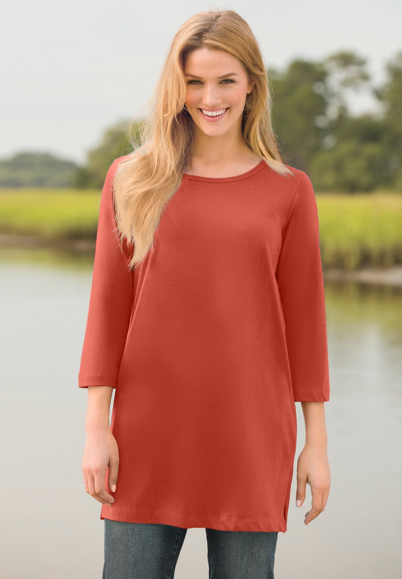 Perfect Three-Quarter-Sleeve Scoopneck Tunic image number 0