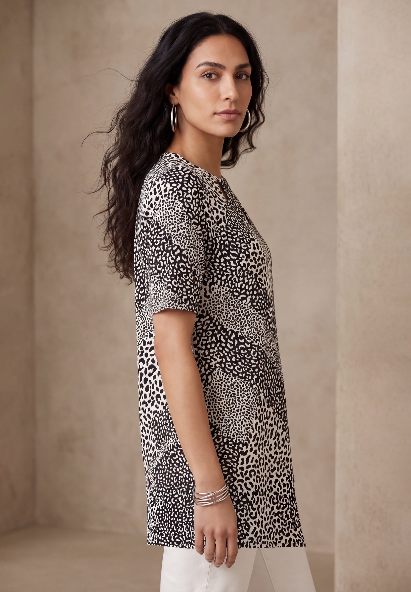 Stretch Knit Cutout Swing Tunic image number 2